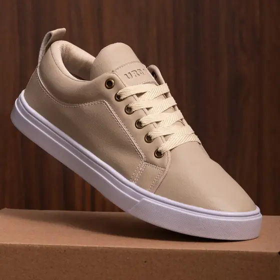 Tênis Masculino de Adulto Casual Envio Imediato Sem Marca Todo Liso Para Casamentos