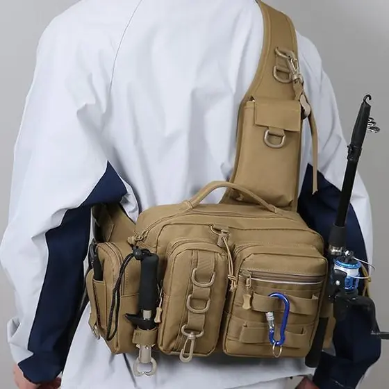 Bolsa multifuncional para iscas ao ar livre, mochila camuflada de grande capacidade para homens, adequada para pesca com