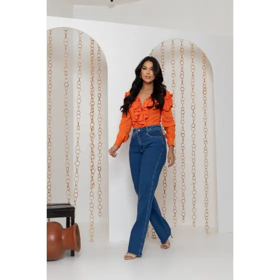 Calça Jeans Feminina Wide Leg Azul Escuro Com Elastano Cintura Alta e Barra Desfiada Fashion