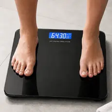 Balança Corporal Digital Até 180kg Vidro Temperado Preto Premium Display LCD Base Antiderrapante