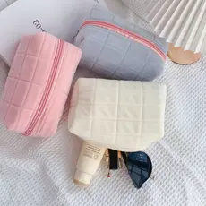 Bolsa de Cosméticos Fofa Formato de Travesseiro - Estojo Kawaii para Volta às Aulas