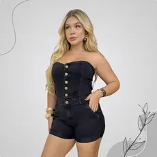 Jardineira Short Jeans Tomara Que Caia Botões Moderna, Versátil E Cheia De Estilo