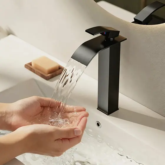 Torneira cascata Gourmet Monocomando Para Banheiro e Cozinha Alta Quente E Fria de Luxo，Torneira alta para água fria e q