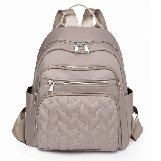 Mochila Feminina Modelo 2248 com Bordado, Design Moderno e Ideal para Presentes