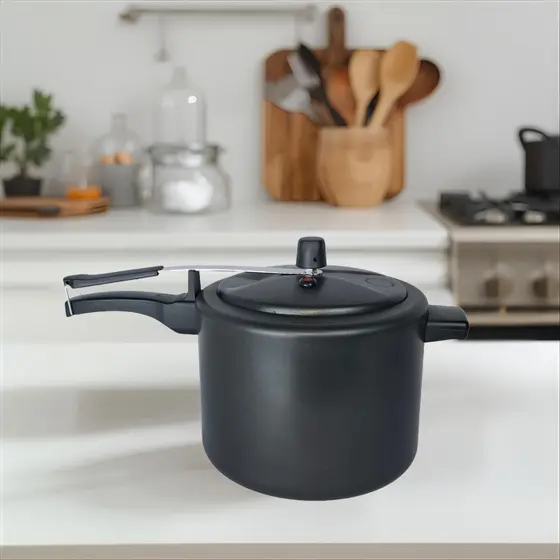 Panela de Pressão Antiaderente - 7 litros - cores: Preto e Cereja
