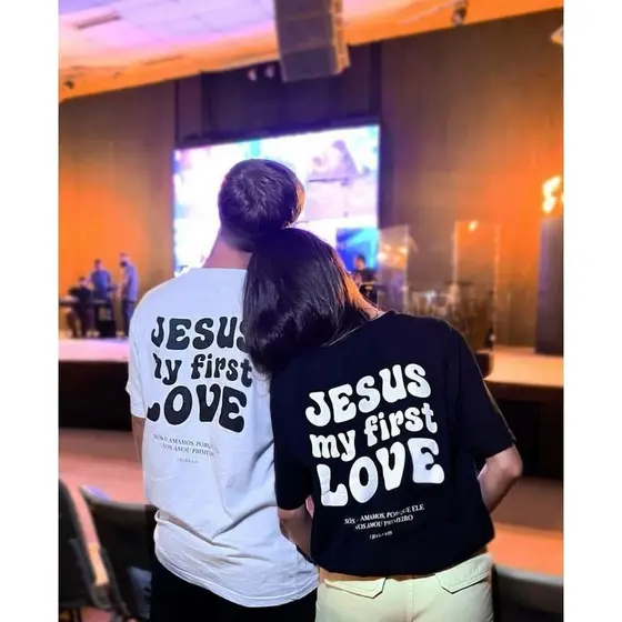 Kit Casal Camisetas Cristãs Jesus My First Love Amor e Fé Estilo Streetwear 100% Algodão