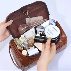 Bolsa Necessaire Impermeavel Grande Feminina Masculina para Viagem - Couro Sintético Eluvo