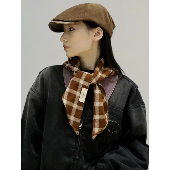Leve macio japonês Retro xadrez diamante triângulo cachecol pescoço proteção cachecol início do outono combinando pequen