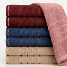 Kit 8, 4 ou 2 Toalhas de Banho Grande Macia Grossa Felpuda 70x140 Gigante Alta Absorção Atacado