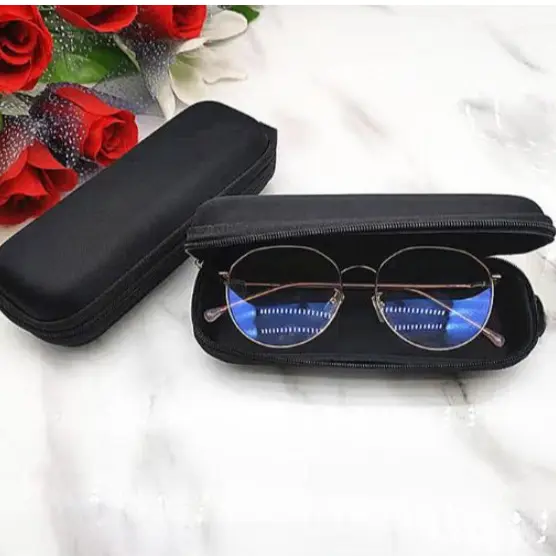 Estojo EVA Preto para Óculos com Zíper e Flanela de Limpeza Proteção Segura e Personalizada