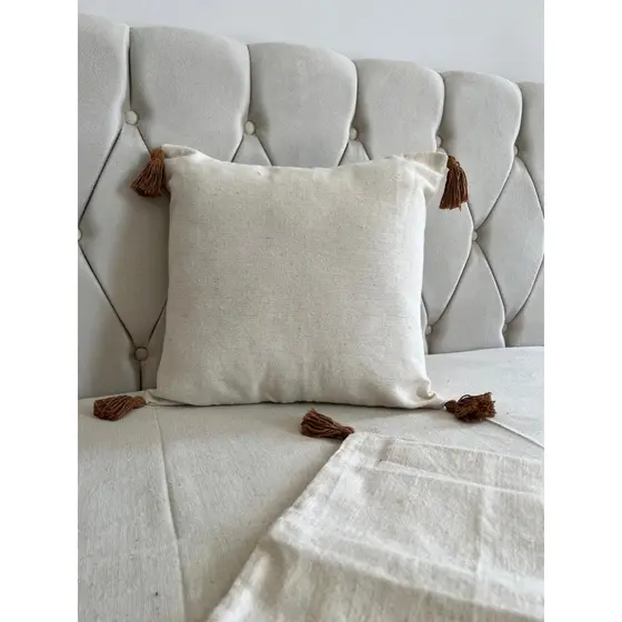 Capa para Almofada Pompom 45x45cm, tecido algodão