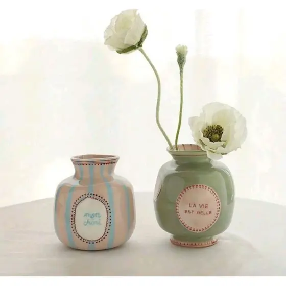 conjunto duas peças de vasos de cerâmica