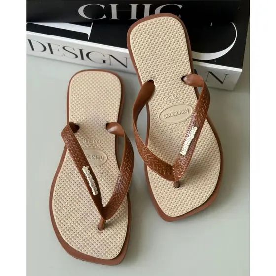 CHINELO RASTEIRA  FEMININA   CONFORTAVEL ANTI DERRAPANTE 2 CORES TOP