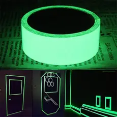 Fita Adesiva 15mmX3m Fluorescente Brilha no  Escuro Decoração