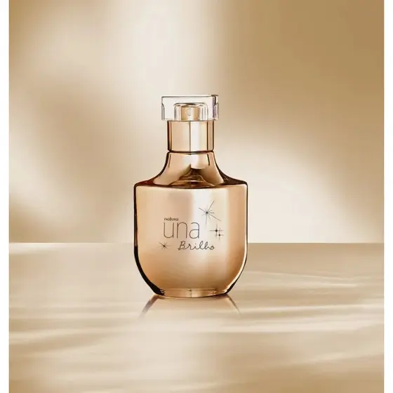 Una Brilho Deo Parfum Feminino: Elegância floral com um toque de mistério.