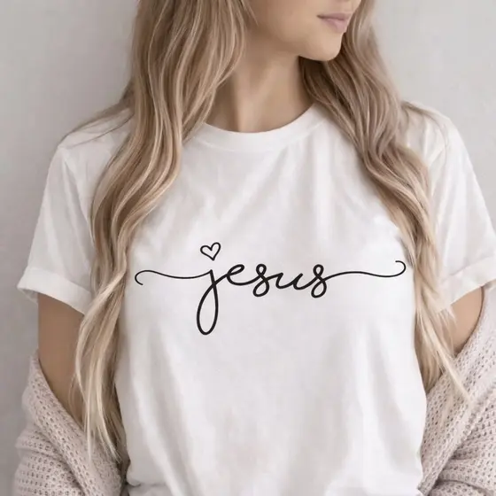 Camiseta Feminina Jesus Estampa Cristã Minimalista Camisa Gospel Moda Feminina Casual