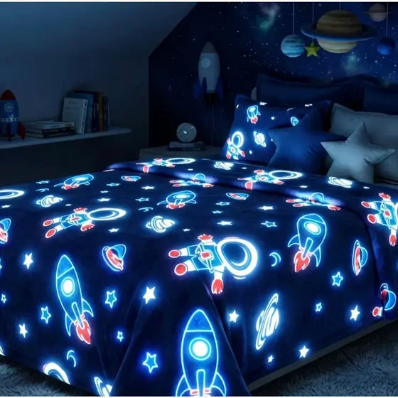 Cobertor Manta Infantil Casal 2,00x1,80Mt Brilha no Escuro Antialérgico