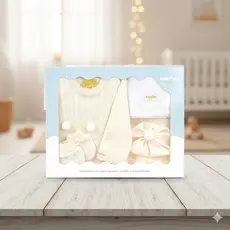Saída de Maternidade Macacão Off White Liso  Elegância  para o Primeiro Grande Dia - Sanches Baby