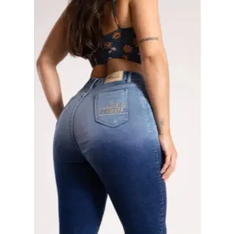 CALÇA JEANS SAL E PIMENTA ORIGINAL CINTURA ALTA COM LYCRA MODELA O BUMBUM REF 366/26