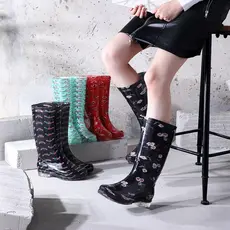 Botas de Chuva Femininas Botas Altas Adulto Antiderrapantes e Resistentes ao Desgaste Fundo de Água Tubo de Borracha