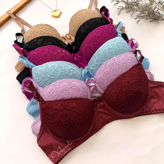 Kit Sutiãs de Renda com Bojo Aro Elegância Sustentação Alças Reguláveis Cores Sofisticadas Moda