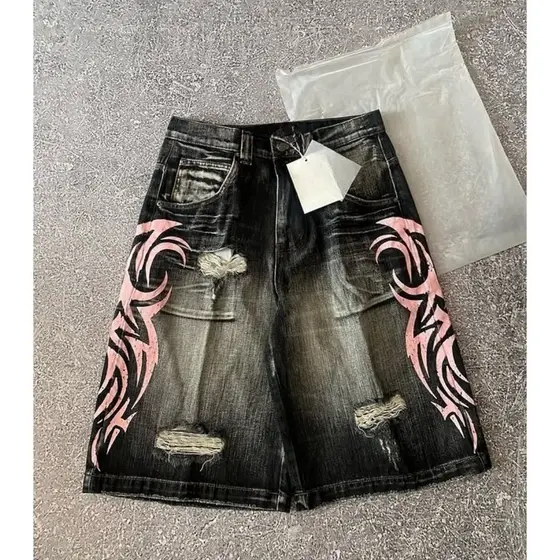 Y2K Vintage Luz Rosa Tribal Impressão Denim Shorts De Comprimento Médio Angustiado Solto Ajuste Bainha Crua Lavado Stree