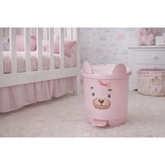 LIXEIRA INFANTIL PARA CUIDADOS COM O BEBE URSO MENINA COM PEDAL 6,5 L PLASÚTIL