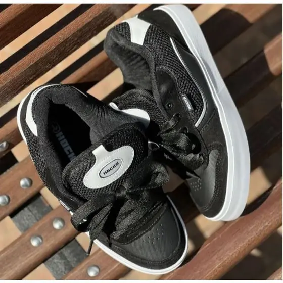 TÊNIS HOK FEMININO E MASCULINO, LINDO CASUAL E SUPER CONFORTAVEL ENTREGA RAPIDA FRETE GRATIS