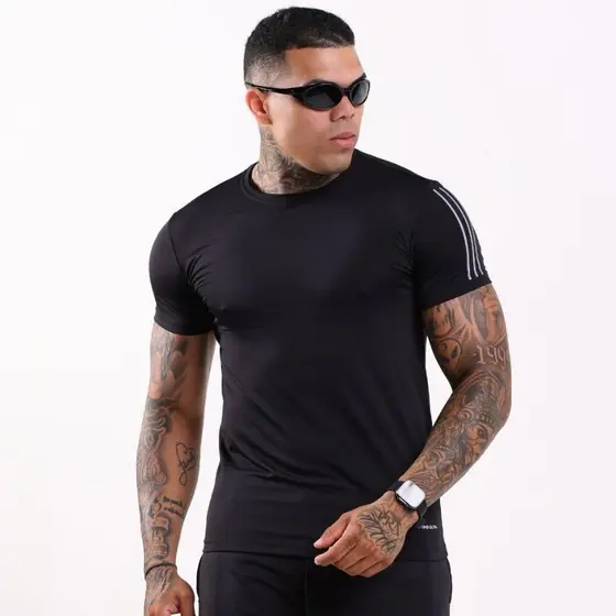 Camisa Masculina Dryfit Vihd, Tecido Premium Com Elastano E Com Toque Macio, Muito Confortavel Modelagem Exclusiva Vihd