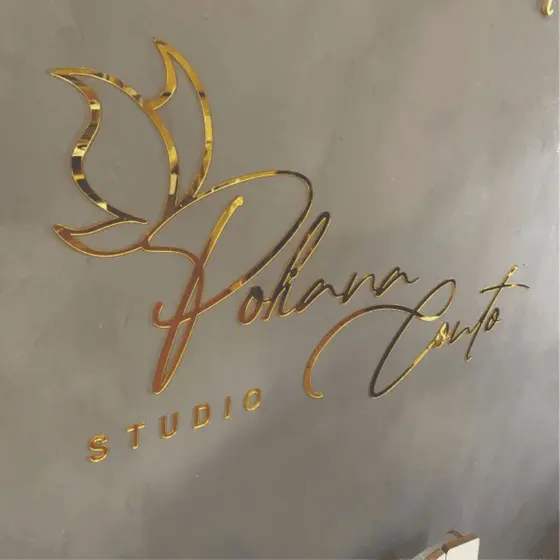 Logo em Acrílico Espelhado 2mm Cores Rose, Prateado e Dourado