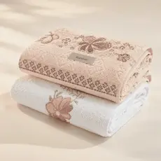 Toalha de Banho Karsten Yuna 100% Algodão Grossa Barra Floral Super Macia Seca Rapido 70 x 135