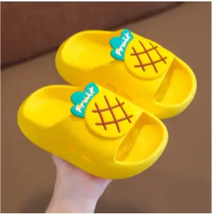 Chinelo Papete Slide Infantil Nuvem Frutinhas Abacaxi Abacate - Slide Papete Bebê Frutas Lançamento