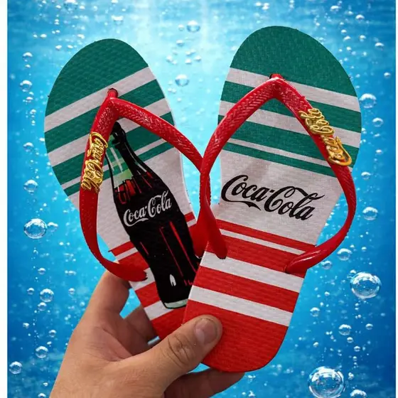 Chinelo Feminino Edição Coca Cola Chinelo Feminino – Conforto, Estilo E Resistência