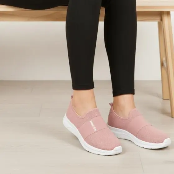Tênis Fashion Feminino Calce fácil Leve Flexível Confortável Versátil Estiloso Rosê