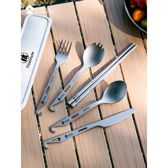 Conjunto de colher e garfo de faca portátil de titânio puro para comer caixa doméstica conjunto de cinco peças garfo de