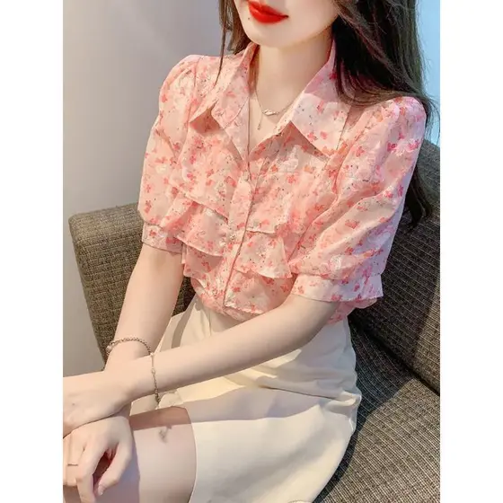 Vermelho francês moda linda Floral Chiffon camisa senhoras 2025 novo estilo verão estilo fino moda topo redução de idade