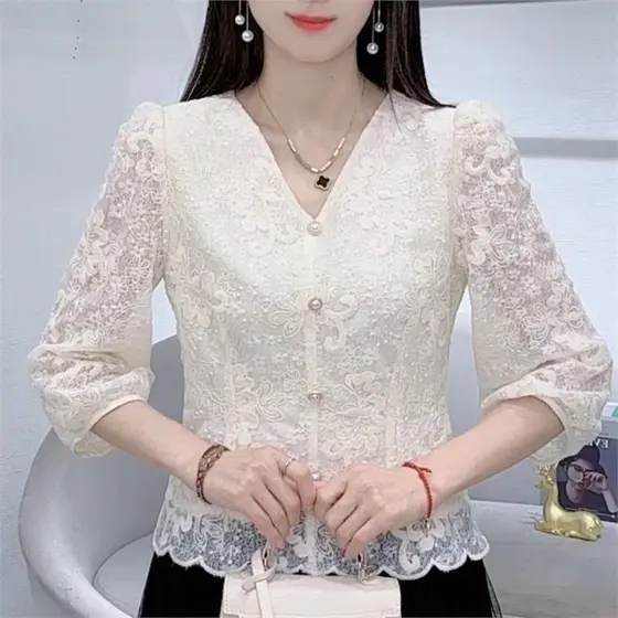 2025 renda novo estilo primavera francesa fundo moda moda redução de idade mangas All-Match mais magro olhar temperament