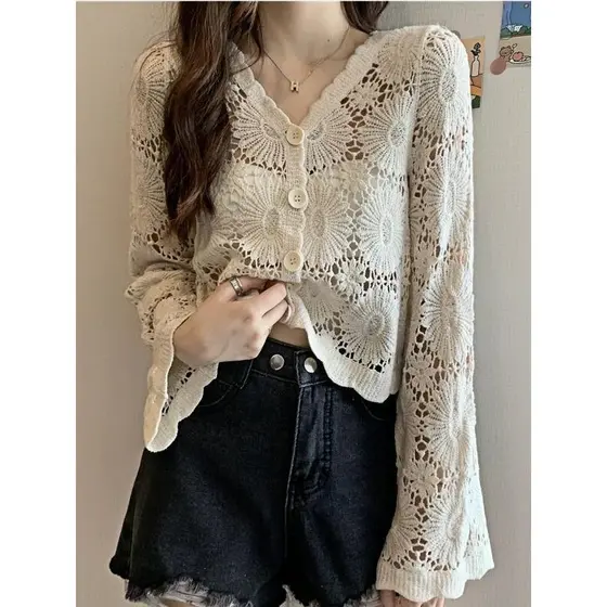 Verão protetor solar blusa com decote em V crochê oco gelo seda fina malha Cardigan jaqueta curta de manga comprida topo