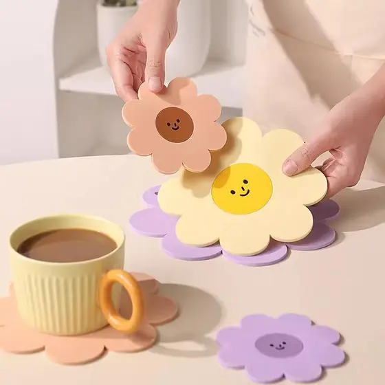 Almofada de isolamento térmico de girassol, tapete de mesa criativo fofo de Silicone, resistente a altas temperaturas, à