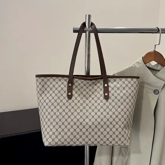 Bolsa de grande capacidade novo estilo 2026 bolsa grande All-Match High-End Commuter textura de um ombro classe moda