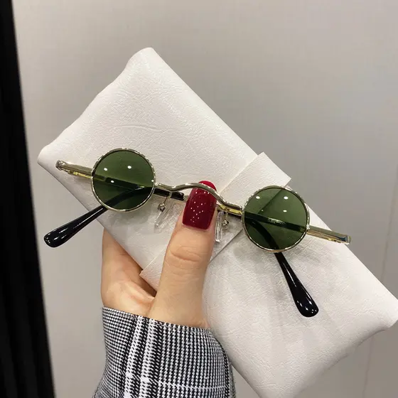 Óculos de sol 2025 novo estilo na moda feminino Tik Tok influenciador estilo Retro óculos de sol masculino moda condução