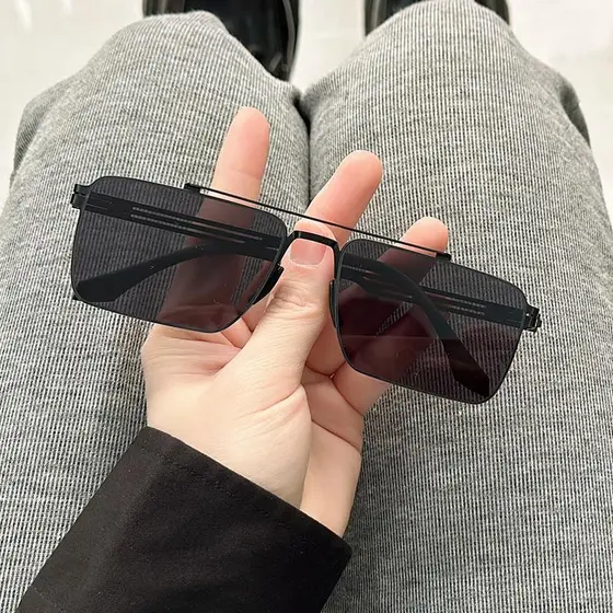 Dia noite óculos de sol que mudam de cor masculino 2025 novo estilo óculos de condução masculino High-End sentido rufião