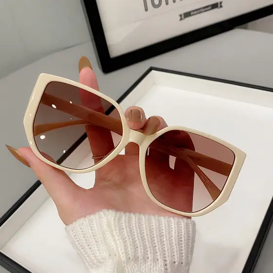Óculos de sol feminino verão Retro gm óculos influenciador mesmo estilo à prova de ultravioleta luz forte óculos de sol