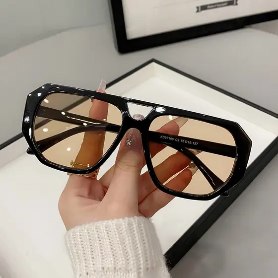 Óculos de sol feminino verão rosto redondo Anti-ultravioleta luz forte homem 2024 novo estilo condução óculos de sol gm 