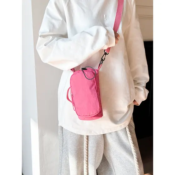 2026 Novo estilo bolsa para celular feminina leve All-Match bolsa mensageiro Casual simples bolsa pequena moda alça de o