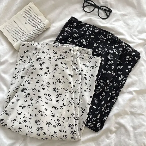 Francês Floral preto saia feminina verão 2023 novo estilo pequeno cintura alta forma pêra corpo A linha saia na moda ins
