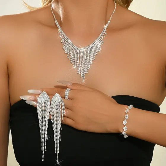Conjunto de joias de 4 peças em estilo europeu/americano, com brilho intenso e aparência luxuosa, incluindo brincos, col