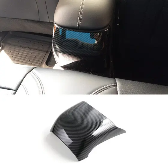 Adequado para Ford 24 Mustang Saída de ar de exaustão traseira Kick Cover Painel Decoração Moldura Saída de ar Modificaç