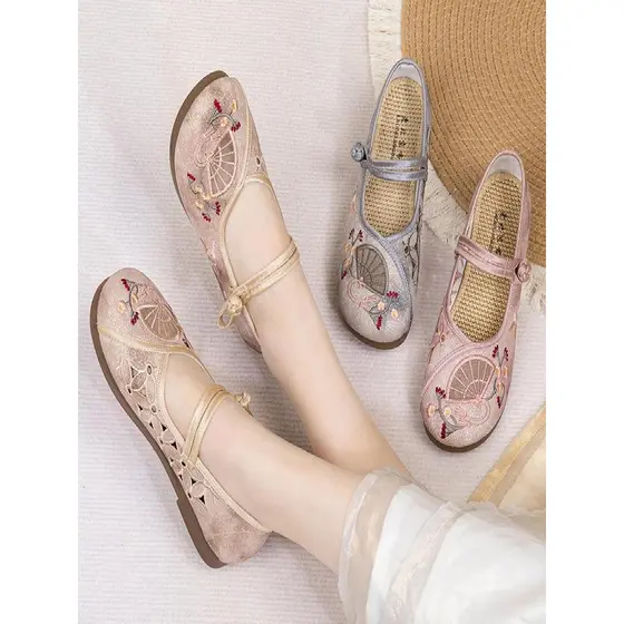 Novo estilo de verão estilo chinês estilo antigo Hanfu sapatos femininos velhos sapatos de pano de pequim respirável oco