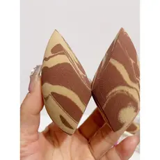 Duas cores Super macio elástico chanfrado corte beleza ovo maquiagem ovo foguete Puff fundação esponja novo produto